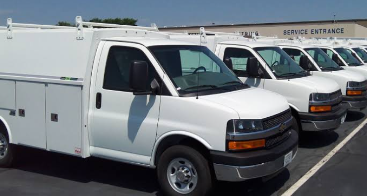 Commercial & Work Vehicles